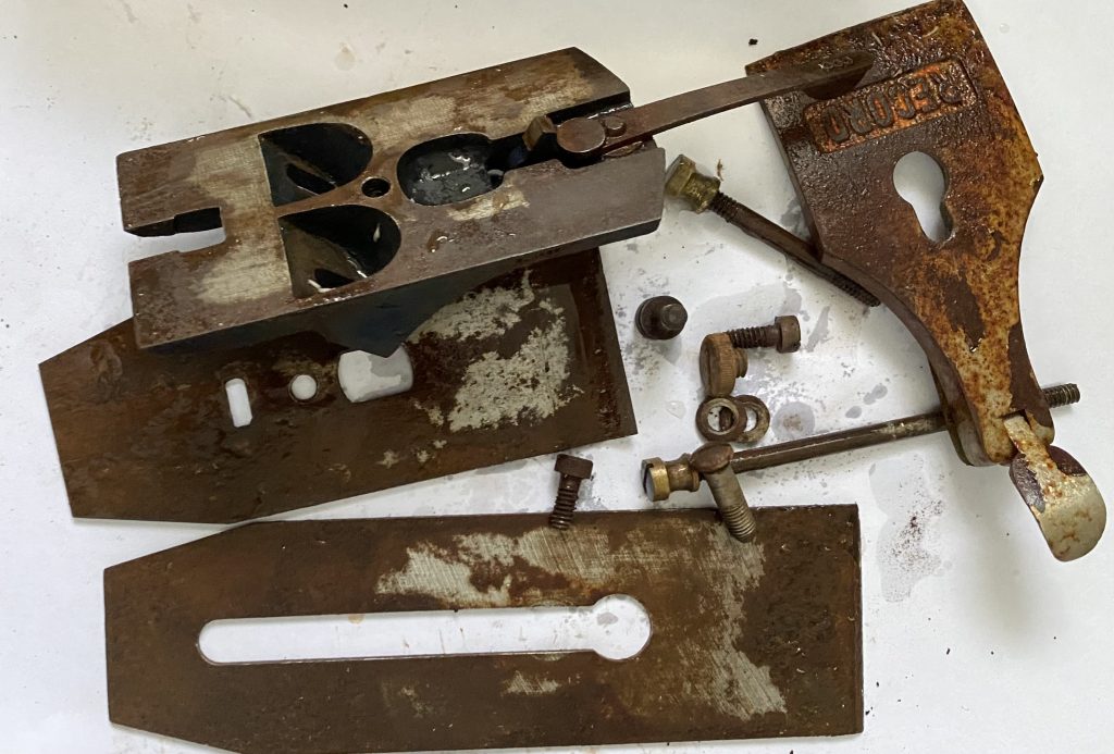 Rusty items before Evapo-Rust